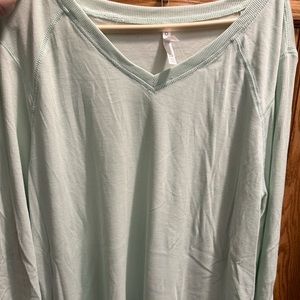 LulaRoe Cozy Long Sleeve Shirt